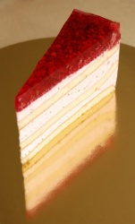 Málnakrémtorta